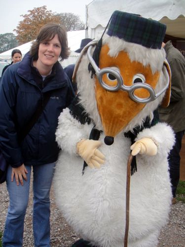 Tara meets Uncle Bulgaria at Wimbledon BookFest