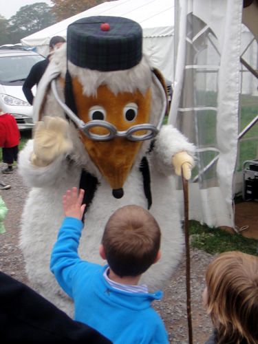 Uncle Bulgaria waves at a boy