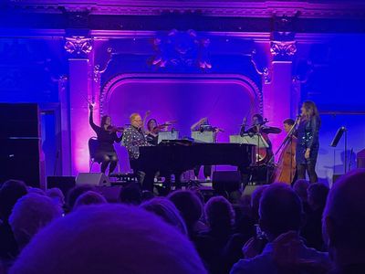 Mike Batt, Paula Masterton and the string quintet