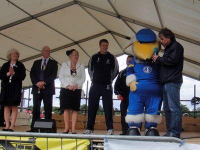 John Inverdale interviews Haydon the Womble